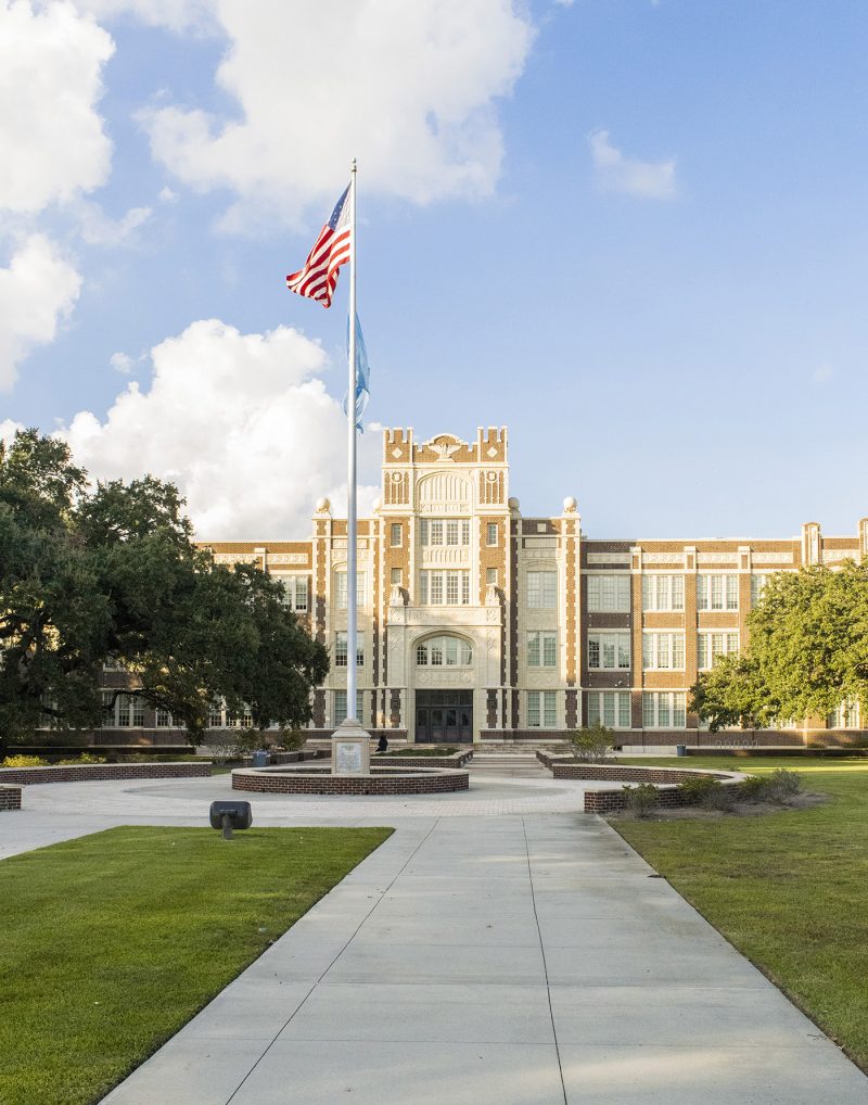 BATON ROUGE MAGNET HIGH SCHOOL Dana Brown And Associates   Br High 1 V2 800x1018 